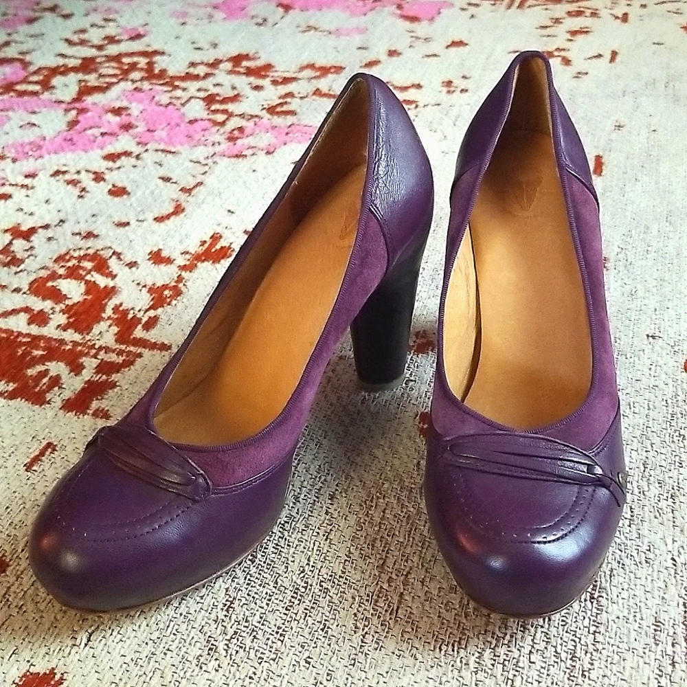 Frye Suede Leather Loafer Wingtip Heels